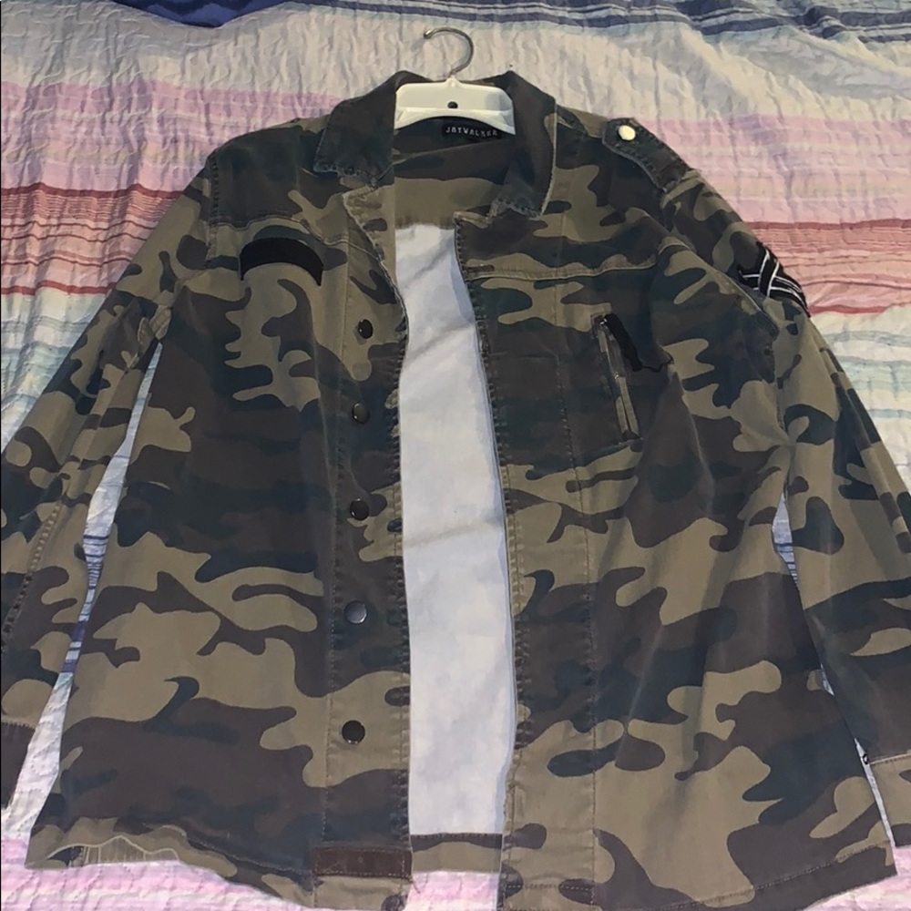 Jaywalker jacket